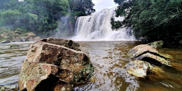 Waterfall on uMngeni River 768x385